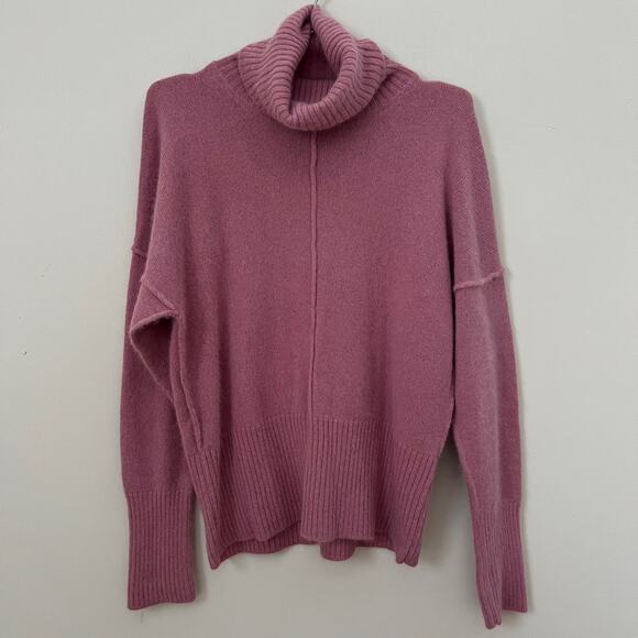 SUZANNE RAE Pink Angora Wool Blend Turtleneck Sweater Size M - Picture 1 of 12
